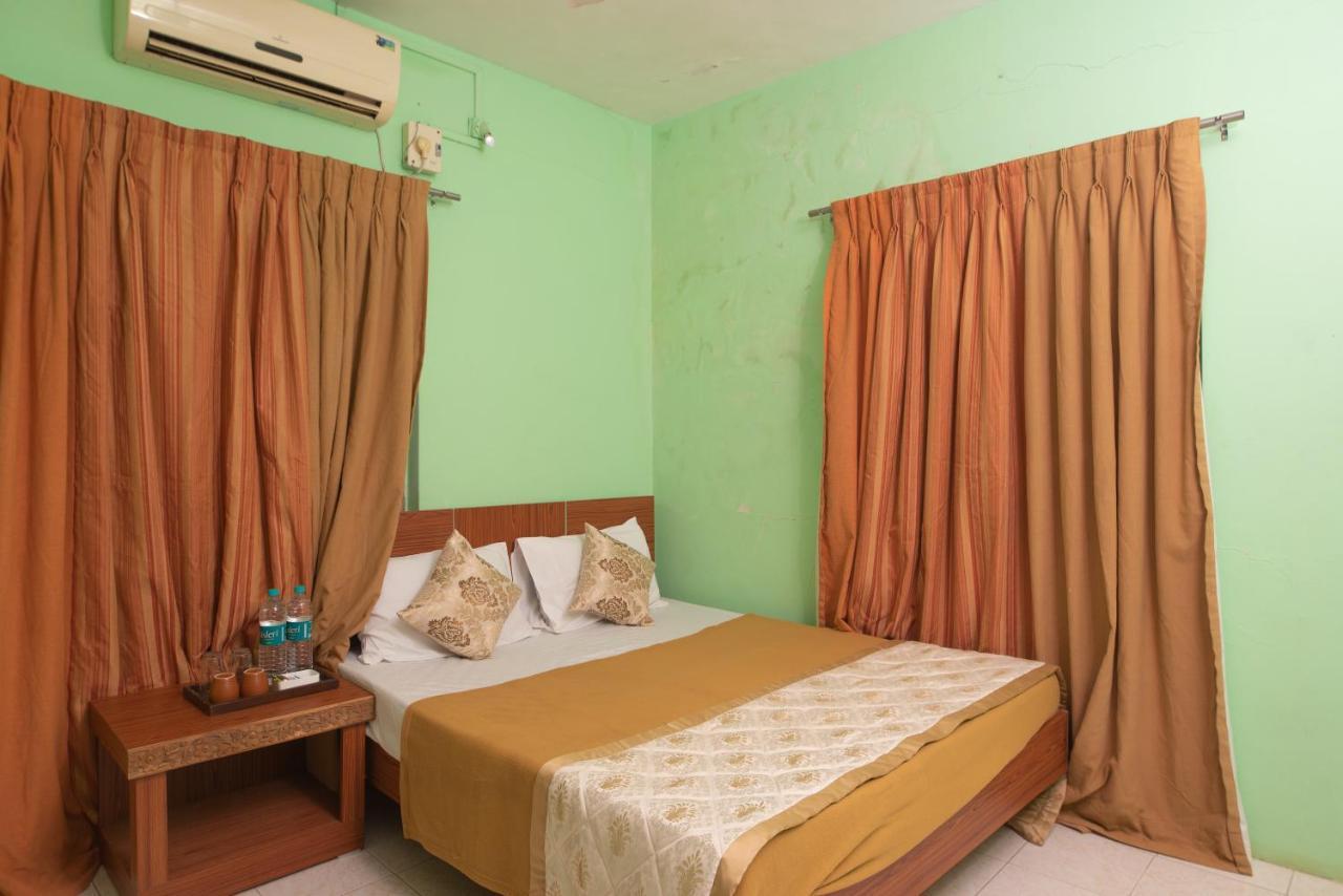 Prajakta Rest House Alibag Luaran gambar