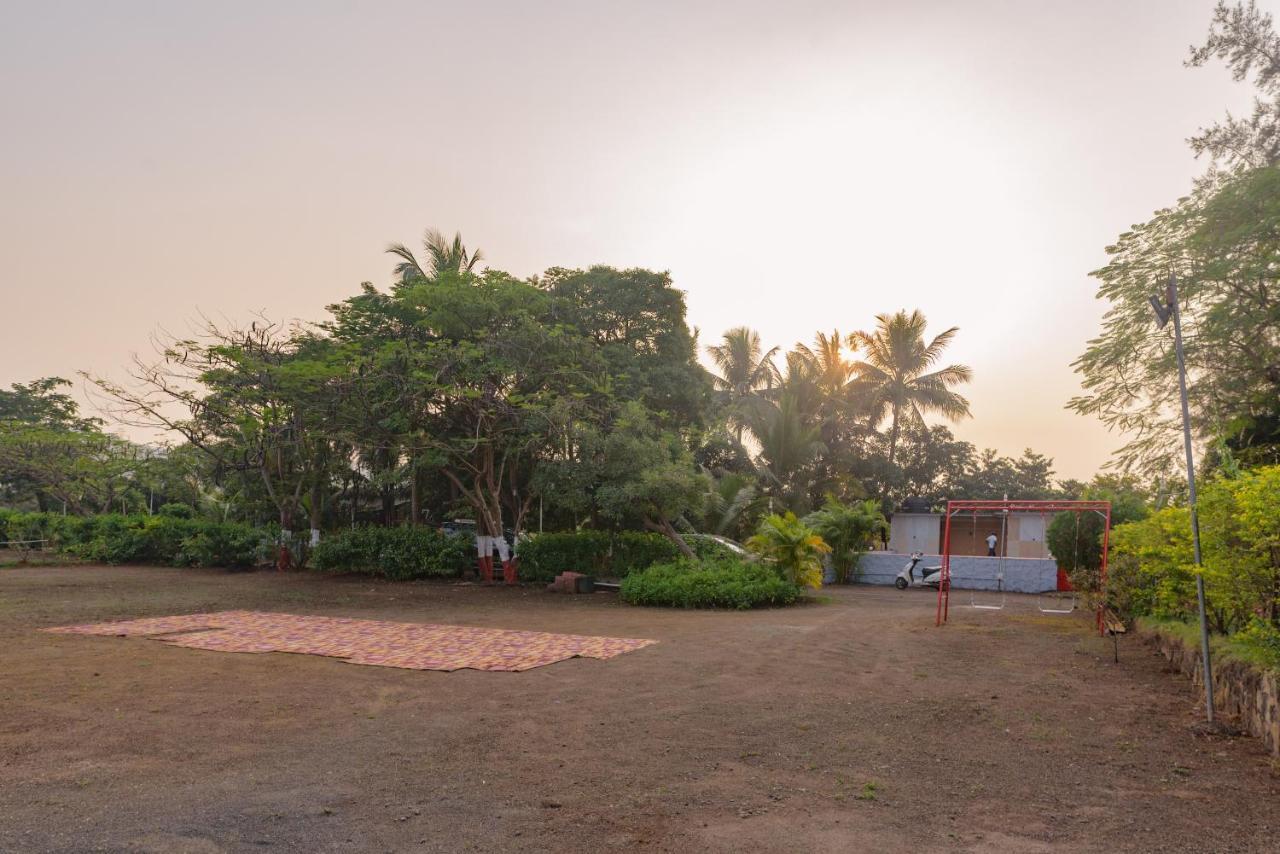 Prajakta Rest House Alibag Luaran gambar