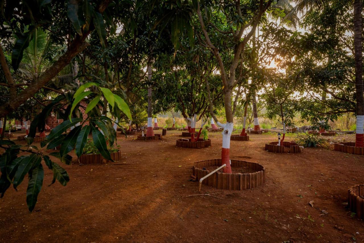 Prajakta Rest House Alibag Luaran gambar