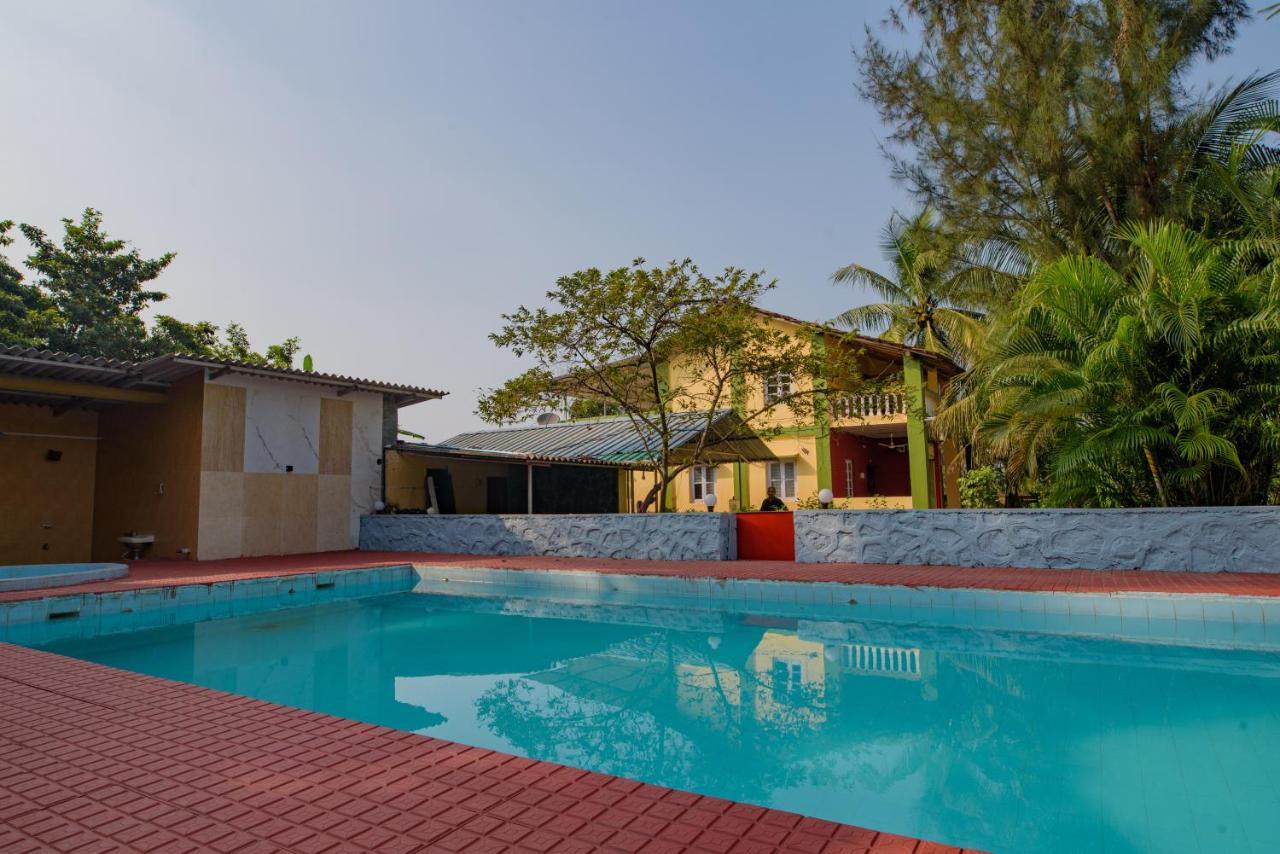 Prajakta Rest House Alibag Luaran gambar